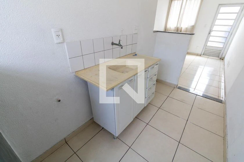 Apartamento para alugar com 2 quartos e vaga de garagem — photo 13