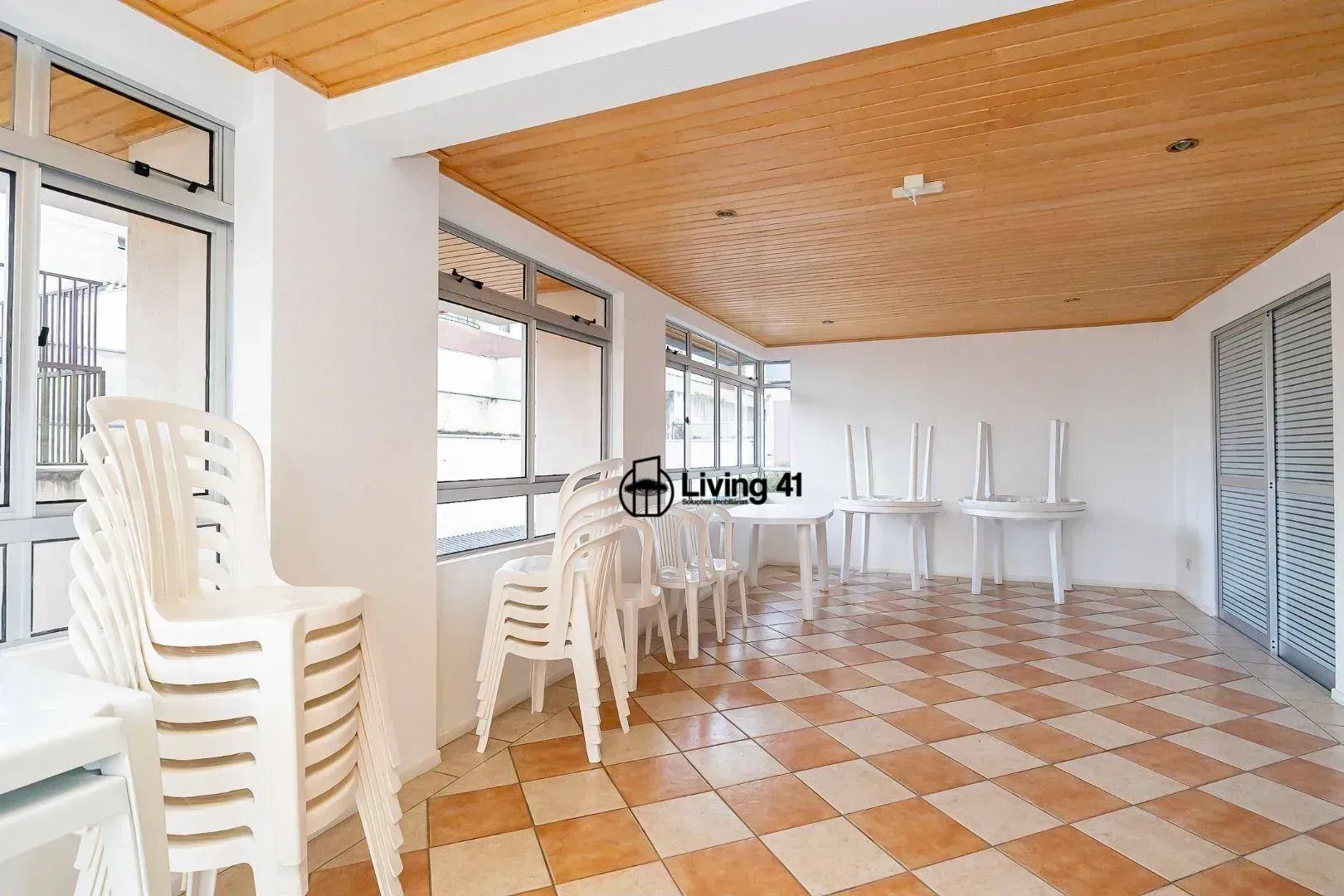 Квартира с 3 спальнями, 81 м² и 2 местами — photo 36