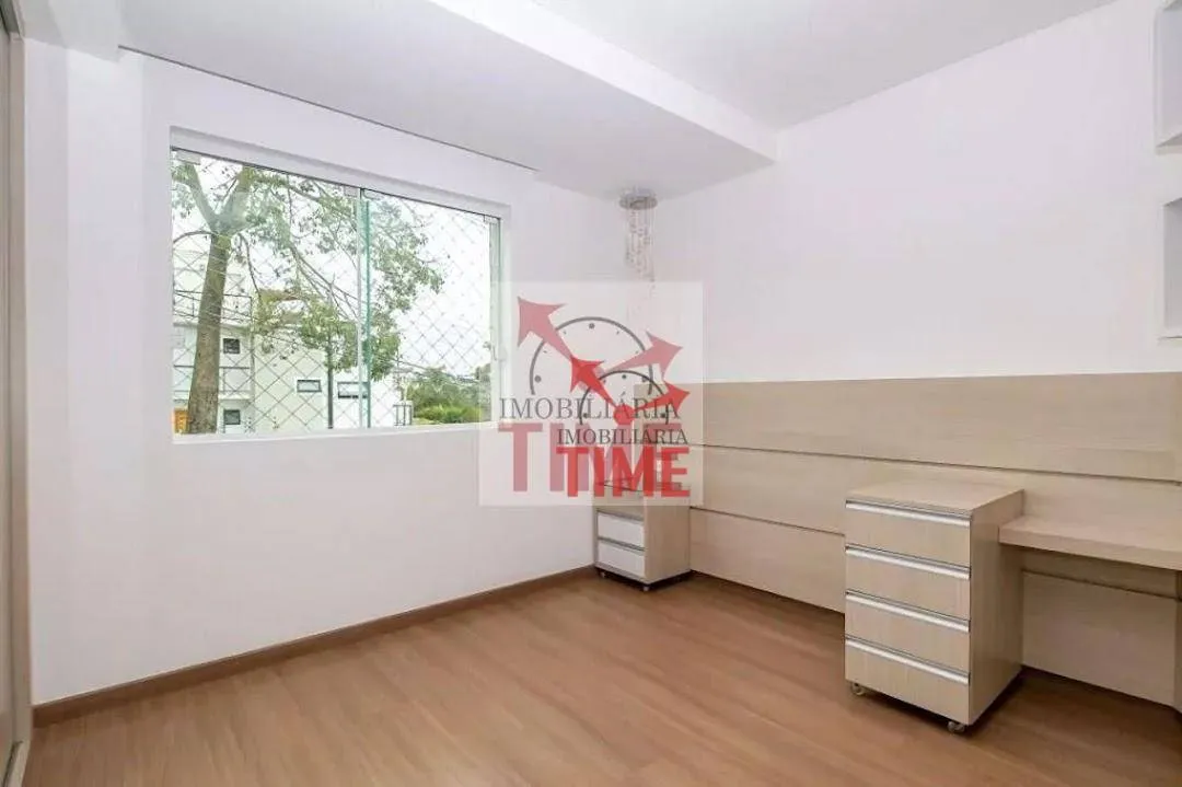 Casa de 3 dormitorios, cocina cerrada y 4 plazas de garaje — photo 63
