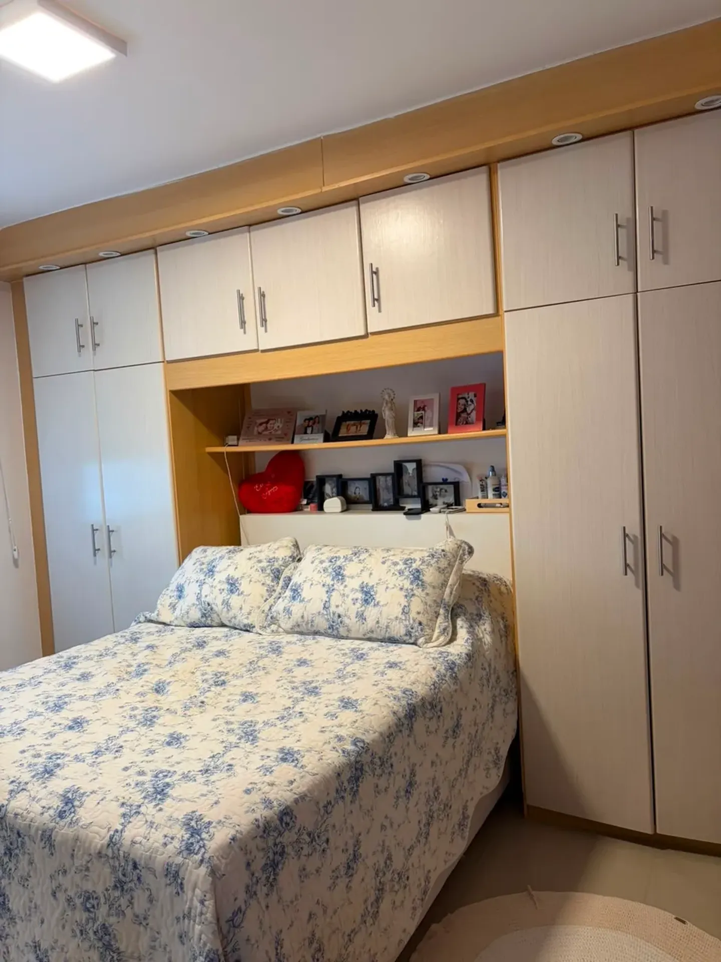 3-bedroom apartment in a building with a gym — photo 12