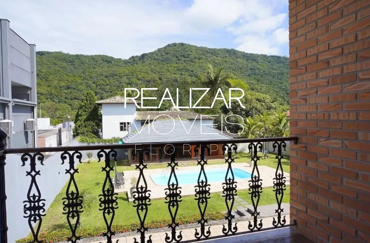 Casa com 3 suítes e cozinha fechada, 1200 m² — photo 6