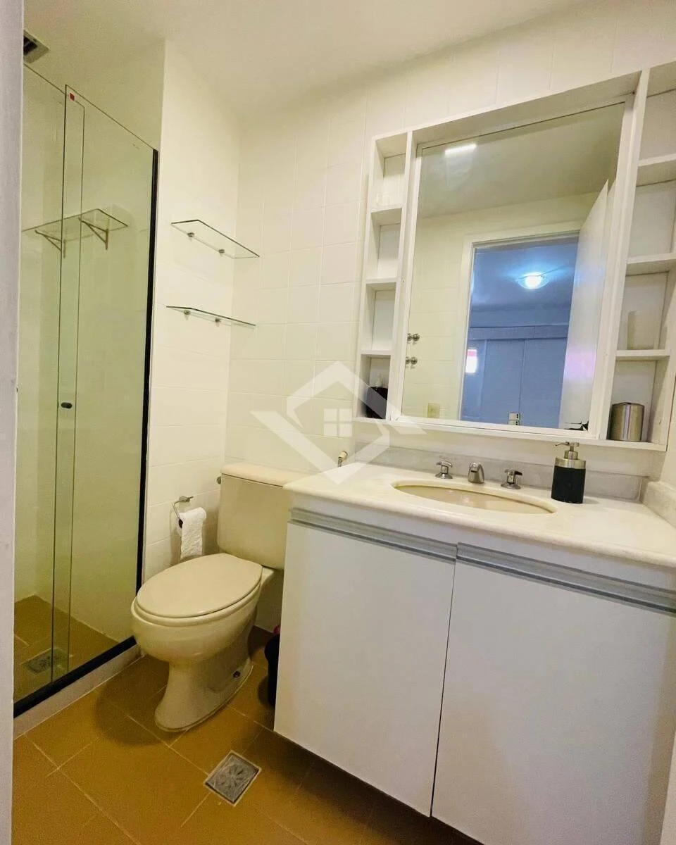 Mountain view in a 2-bedroom apartment, 74 m² — photo 8