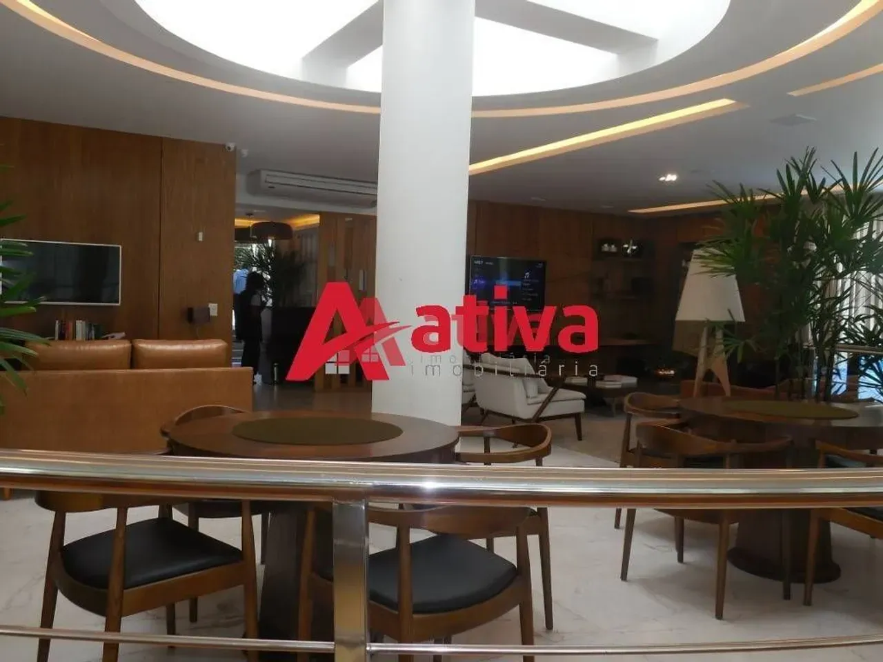 Furnished 3-bedroom apartment with 5 bathrooms — photo 44