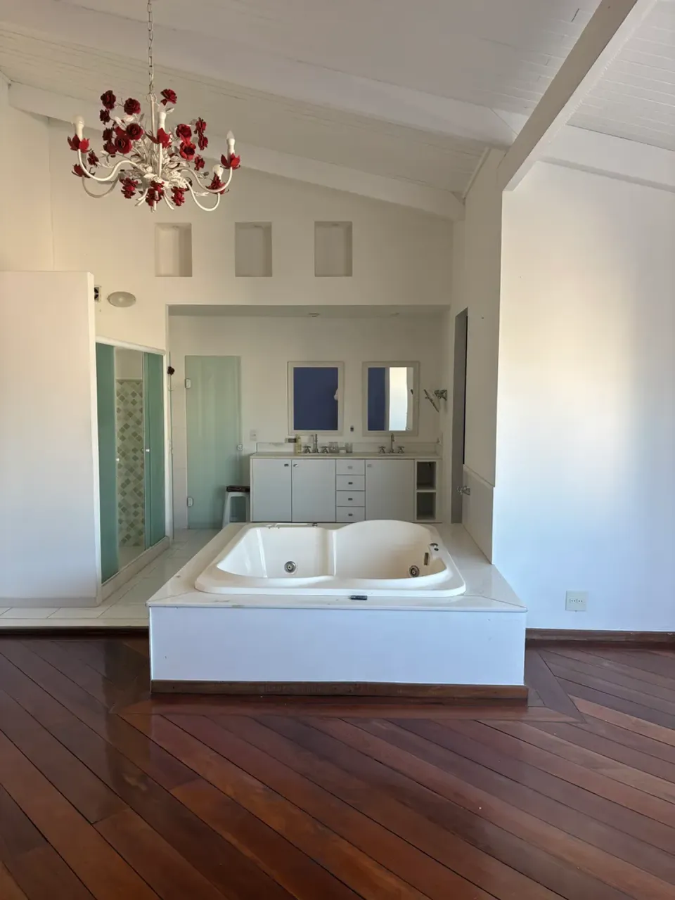 Furnished apartment with 4 bedrooms and 5 baths 380 m² — photo 9