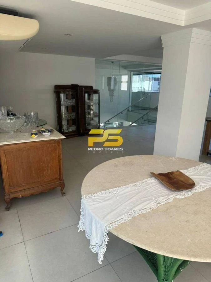Furnished apartment, 1000 m², with a glass-enclosed balcony — photo 3