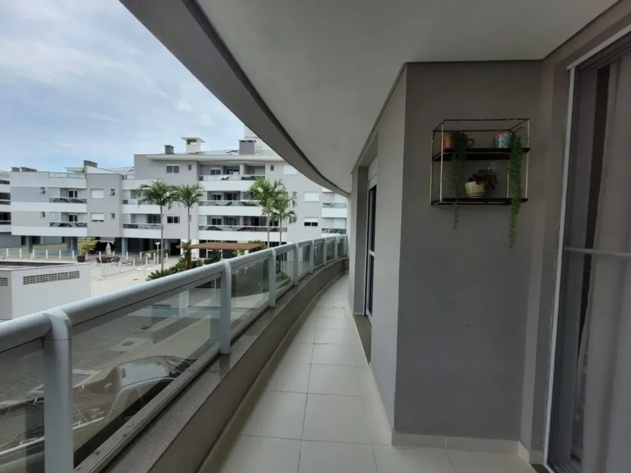 Apartamento de 3 dormitorios con cocina abierta a gas — photo 14