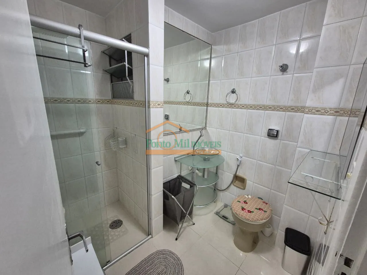 82 m² apartment with 2 bedrooms and a laundry area — photo 11