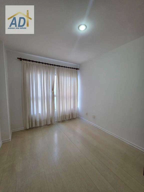 Apartamento de 142 m² com 3 quartos e cozinha fechada — photo 11