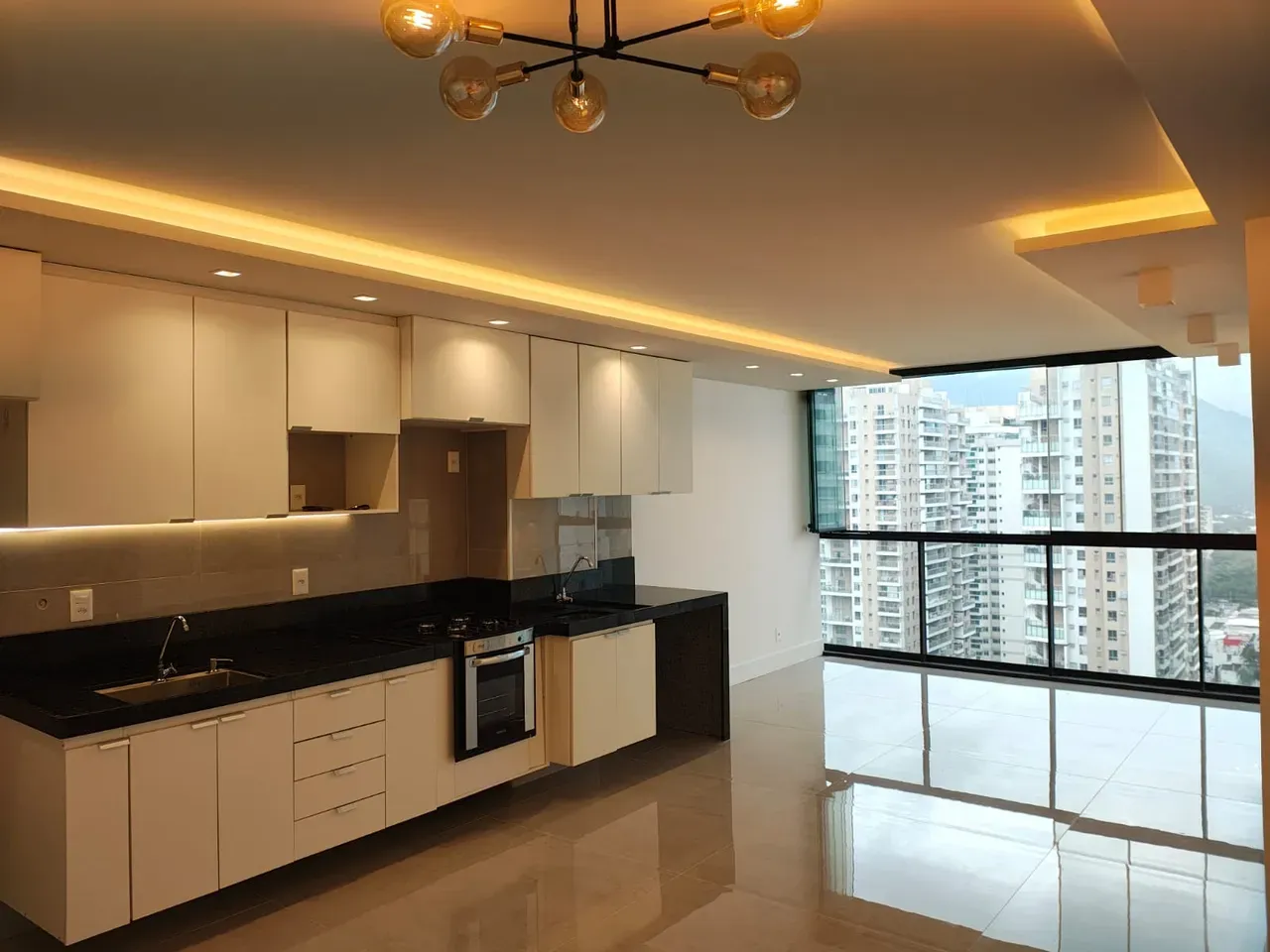 Apartamento, 81 m², com jacuzzi — photo 2
