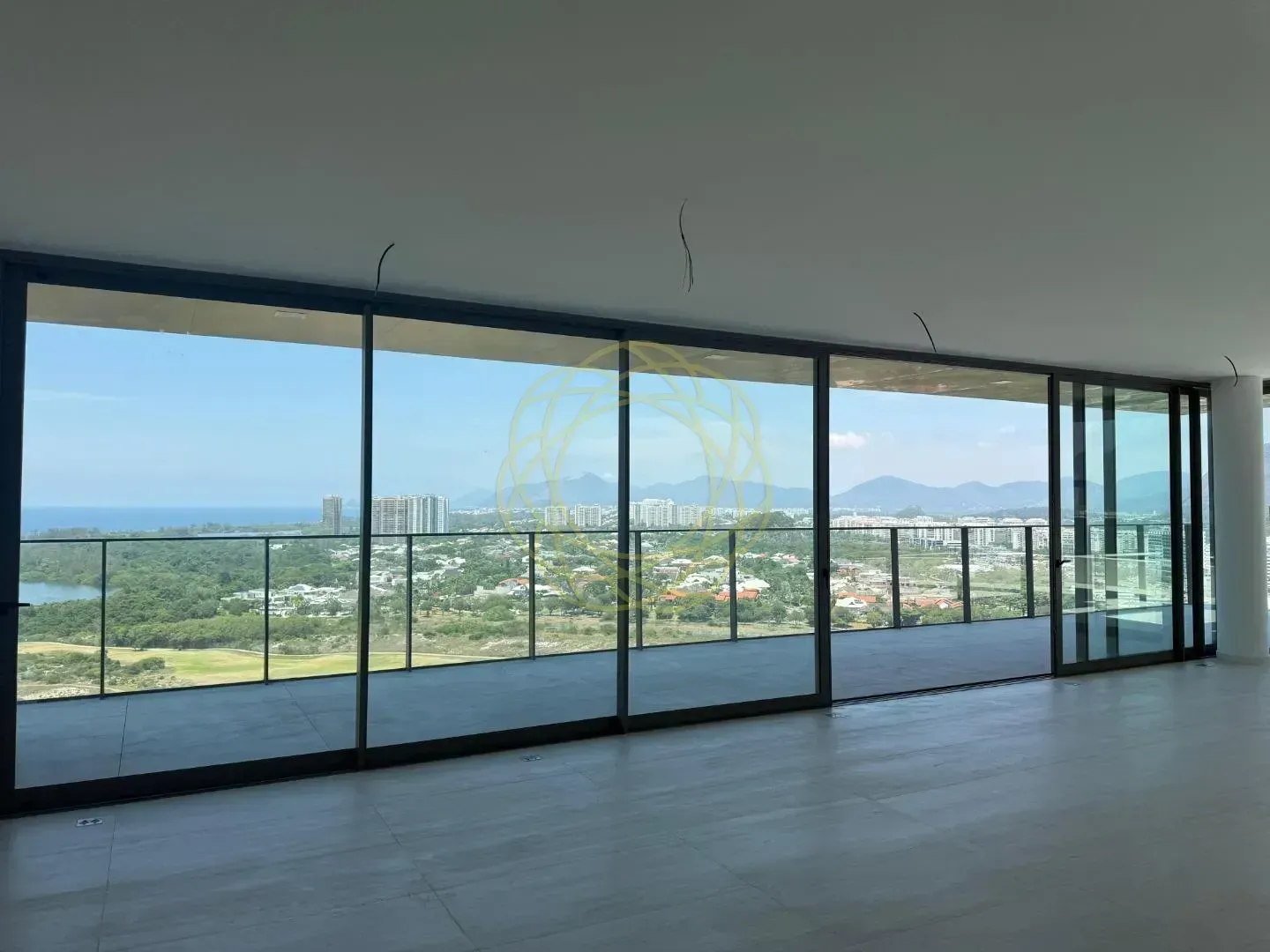 Apartamento amueblado con cocina abierta y 473 m² — photo 29