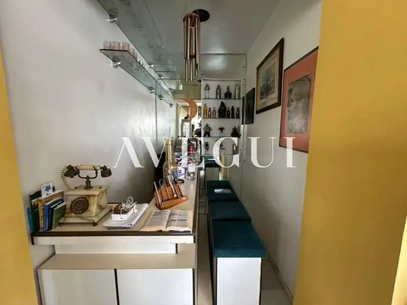 Furnished 4-bedroom apartment with a gas stove kitchen — photo 16