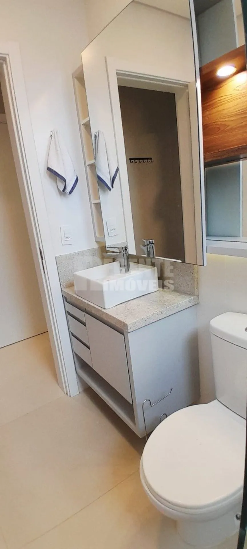 Apartamento tipo garden amueblado con 2 dormitorios y jardín — photo 31
