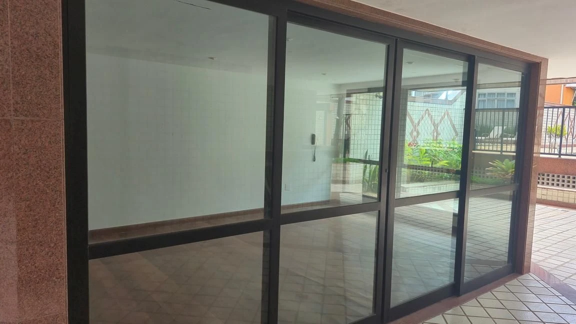 Rentable apartment with 4 bedrooms and a balcony — photo 51