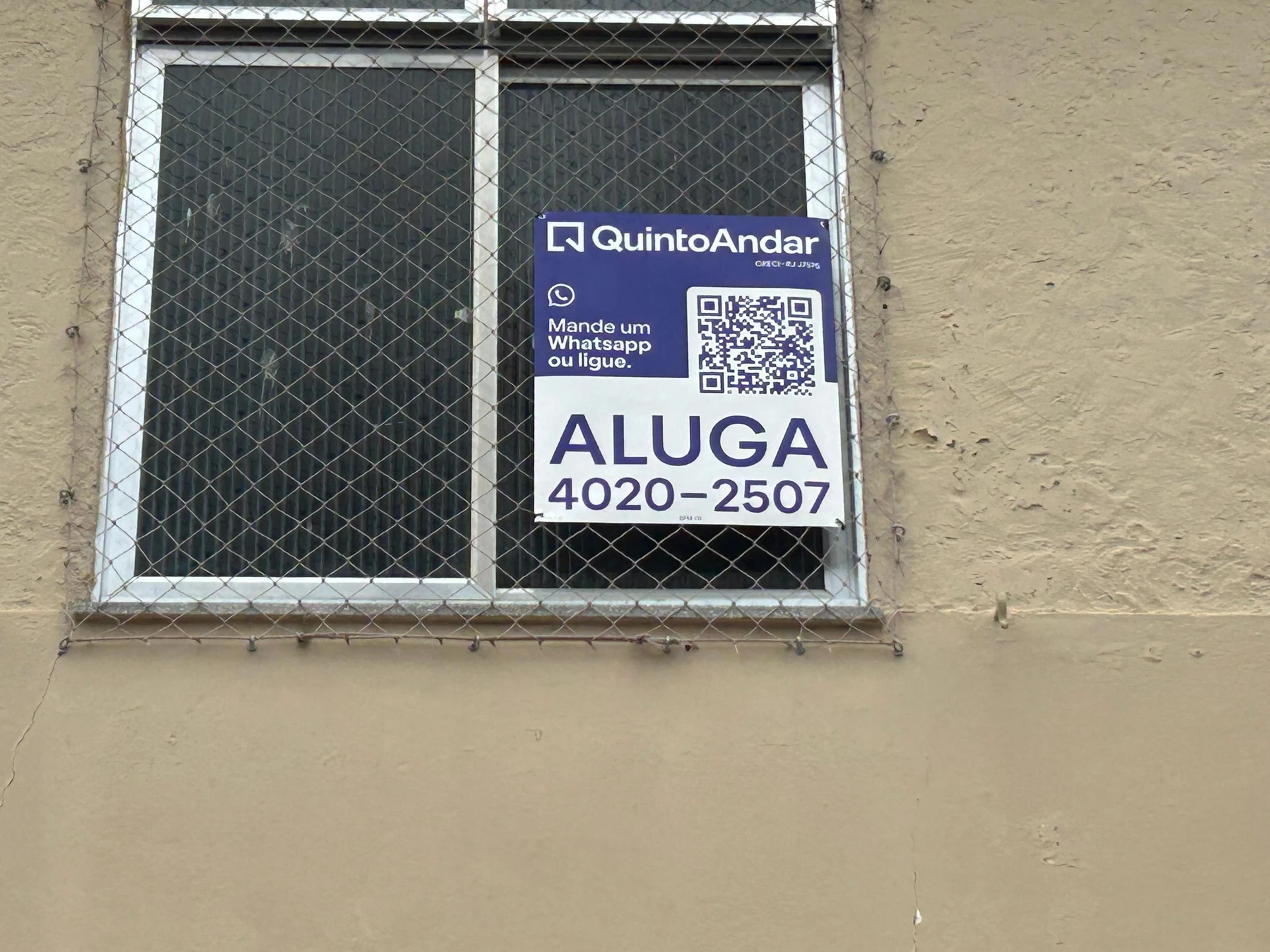 Casa de 2 quartos com piso de madeira ou laminado — photo 31