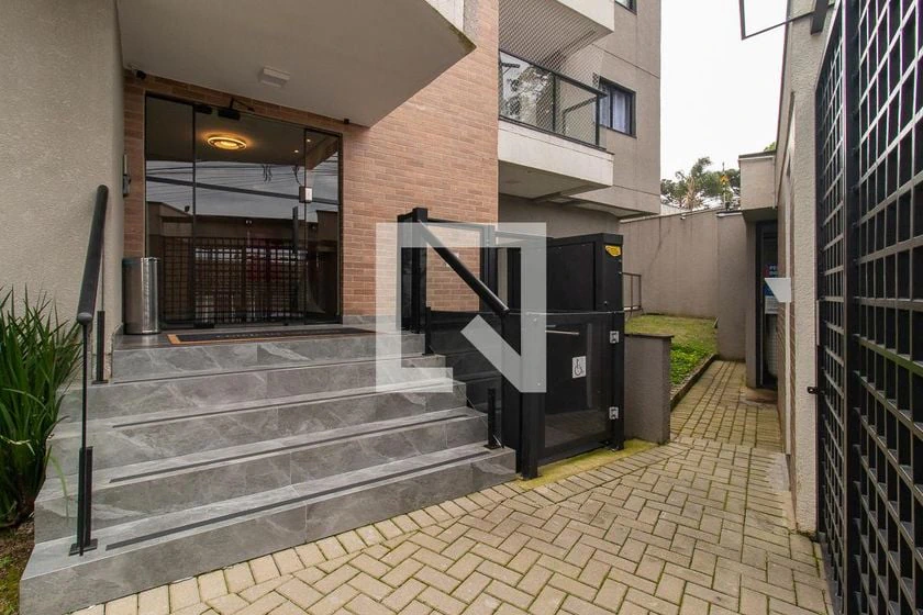 Washing machine in a one-bedroom apartment, 33 m² — photo 28