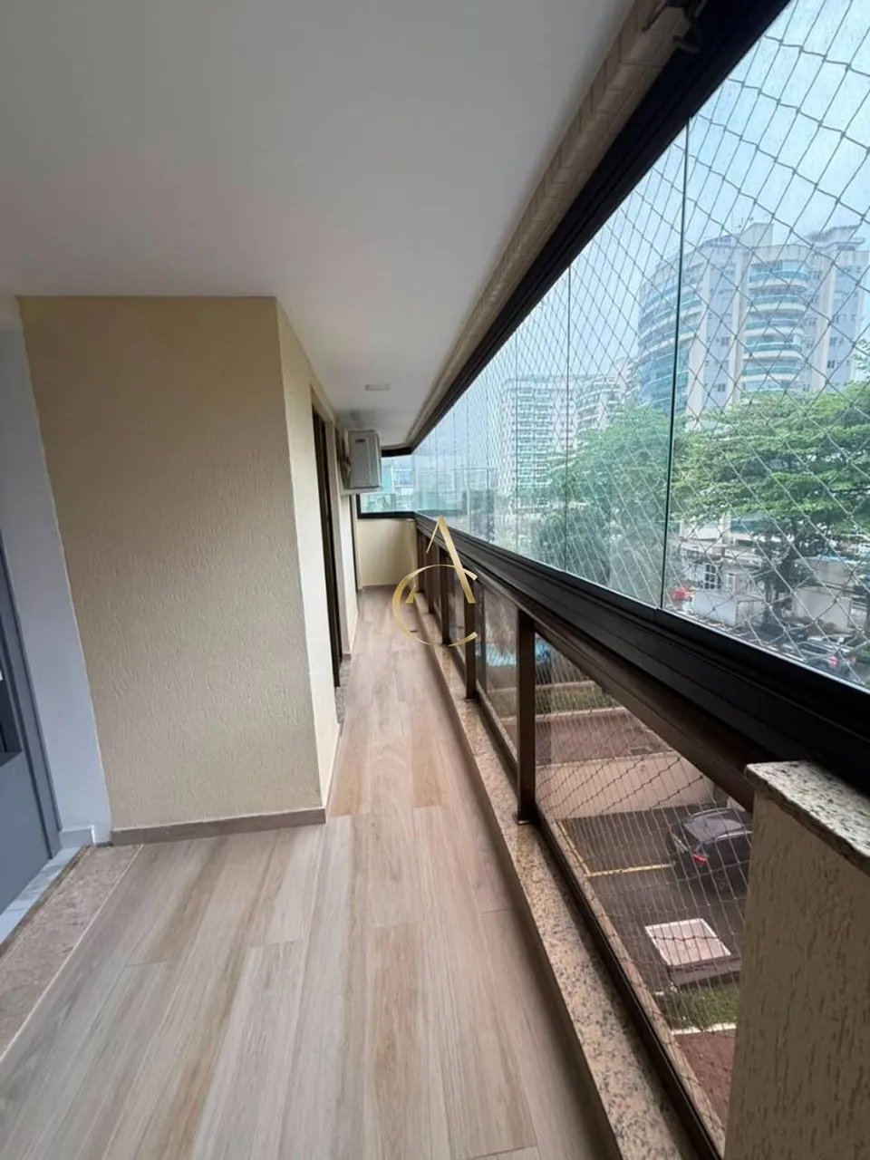 Furnished 3-bedroom apartment with a separate kitchen — photo 20
