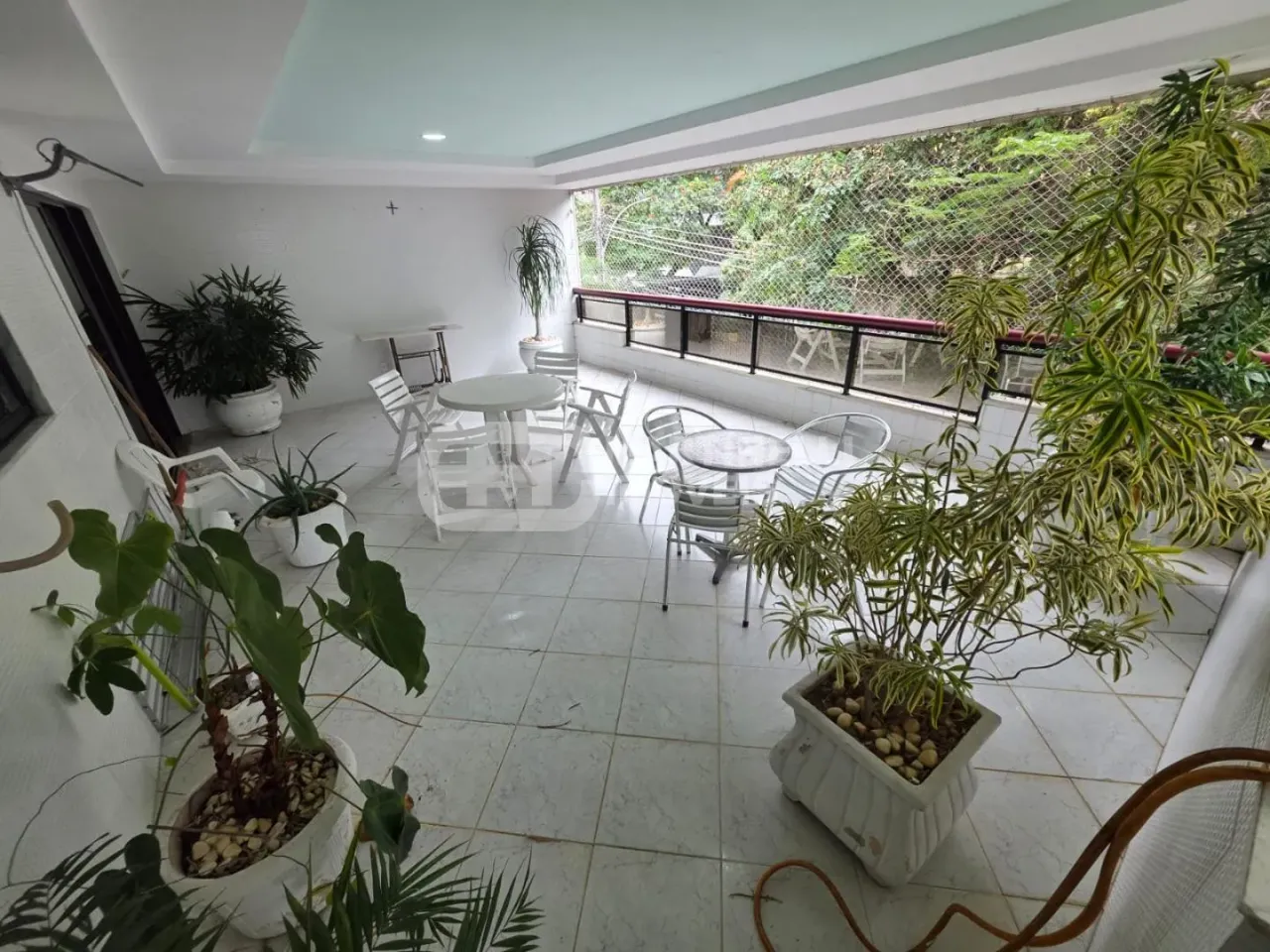 Apartamento mobiliado com 2 quartos e 1 banheiro — photo 11