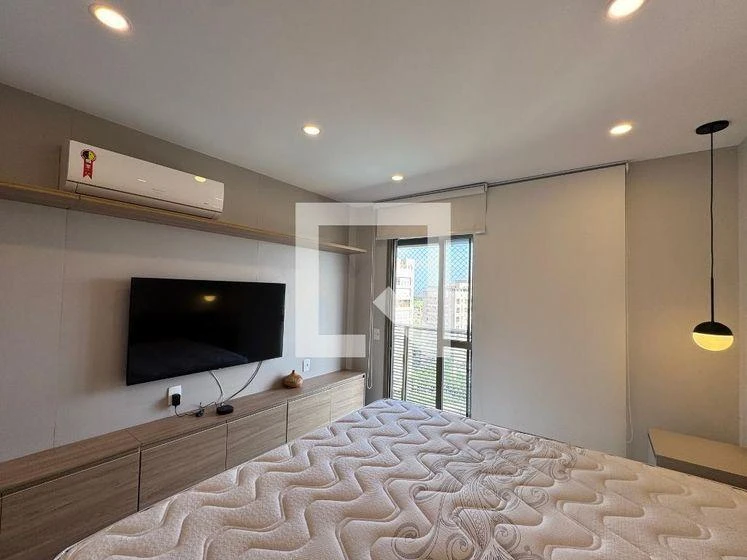 Квартира 125 м² с застеклённым балконом и рабочим местом — photo 30