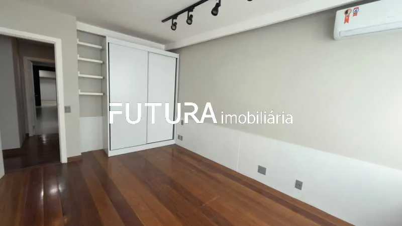Apartment, 465 m², with floor-to-ceiling windows — photo 27