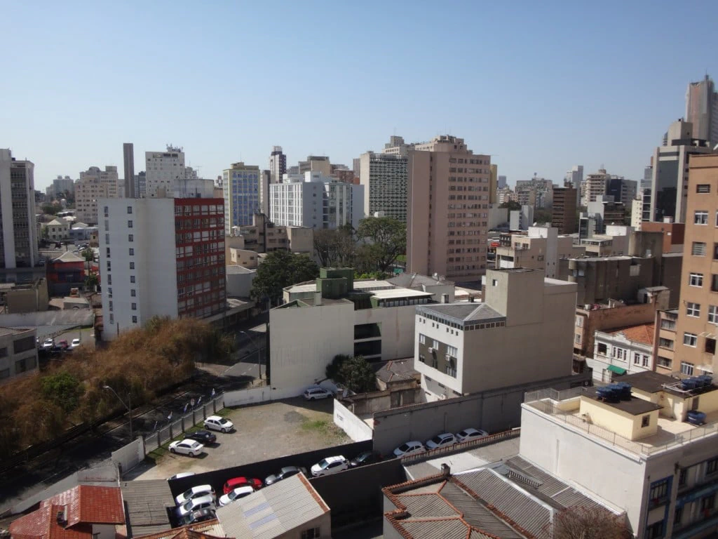 3-bedroom apartment with a bathtub in Curitiba — photo 12