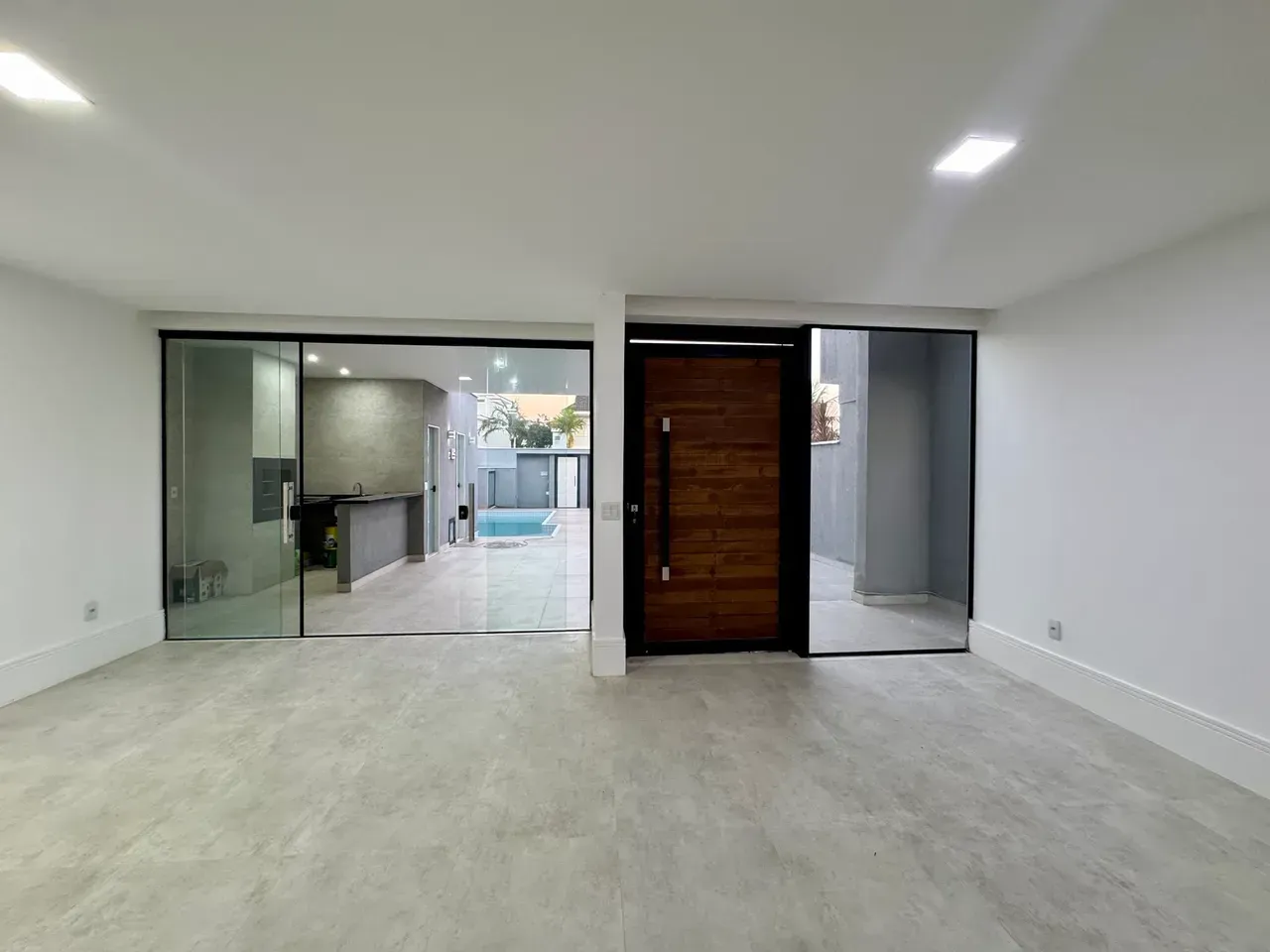 Casa sem mobília com 4 quartos, 5 banheiros e cozinha integrada — photo 7
