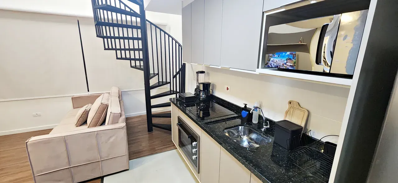 Furnished duplex apartment with 1 bedroom and 2 bathrooms — photo 2