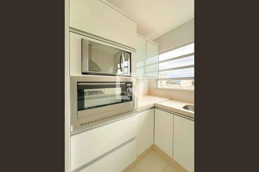 Furnished house, 250 m², with a bathtub — photo 8