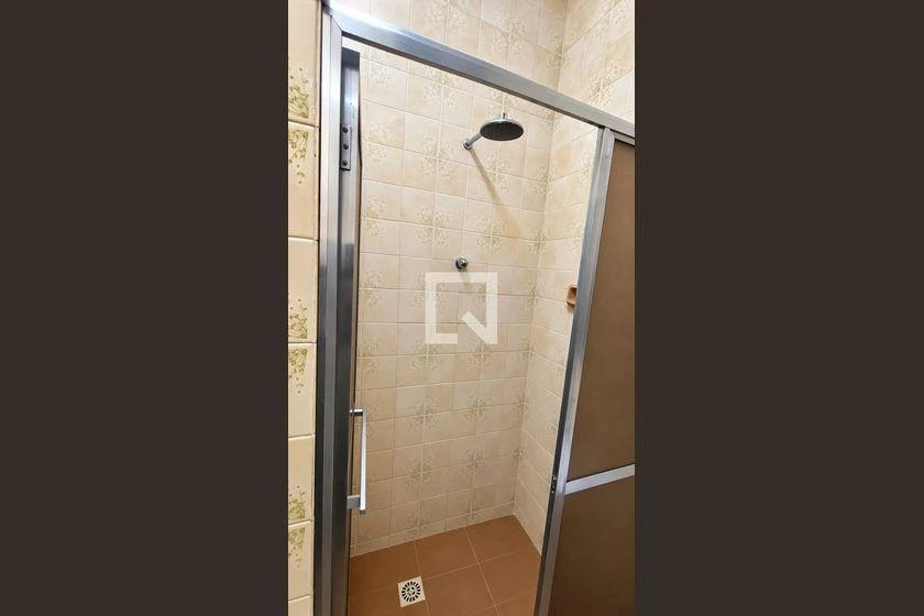 3-bedroom apartment, 1 with its own bathroom, 90 m² — photo 8