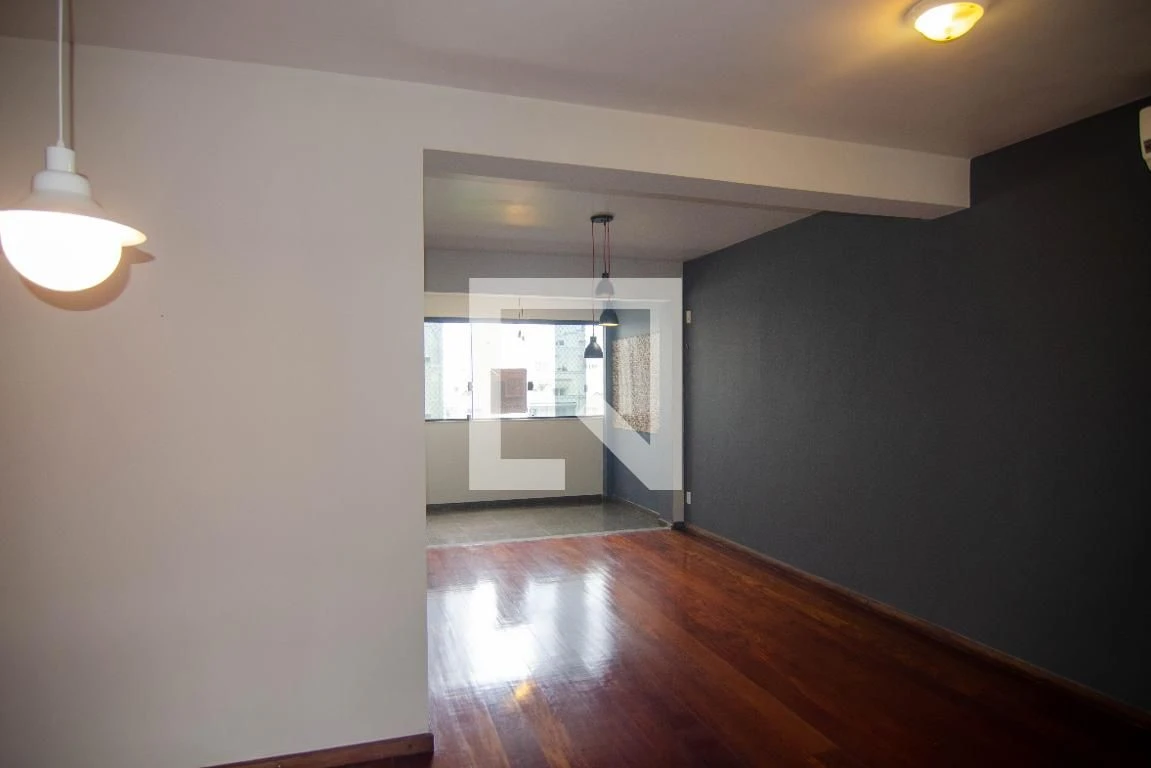 Apartamento sem mobília com 4 quartos e 4 banheiros — photo 23