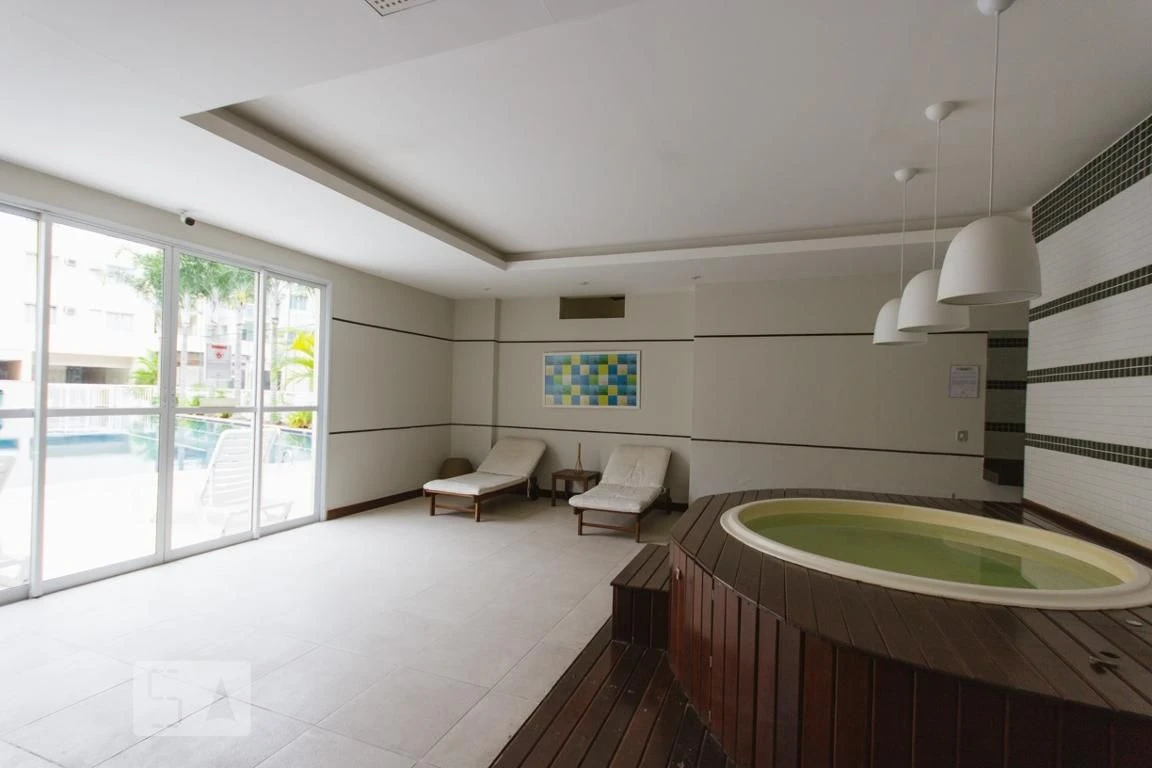 Apartamento amueblado de 2 dormitorios y 2 baños — photo 28