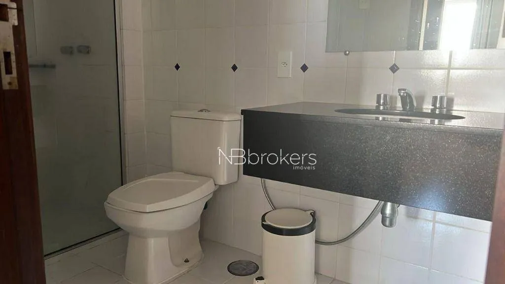 1-bedroom apartment with 65 m² and 1 bathroom — photo 13