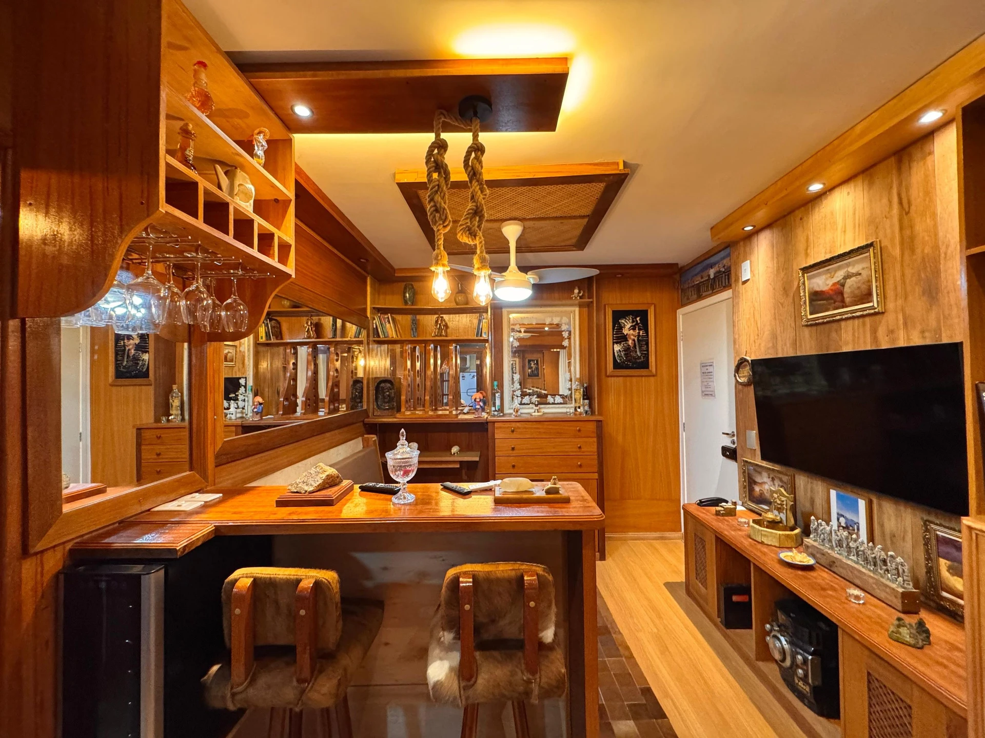 Apartamento mobiliado, 44 m², com espaço de home office
