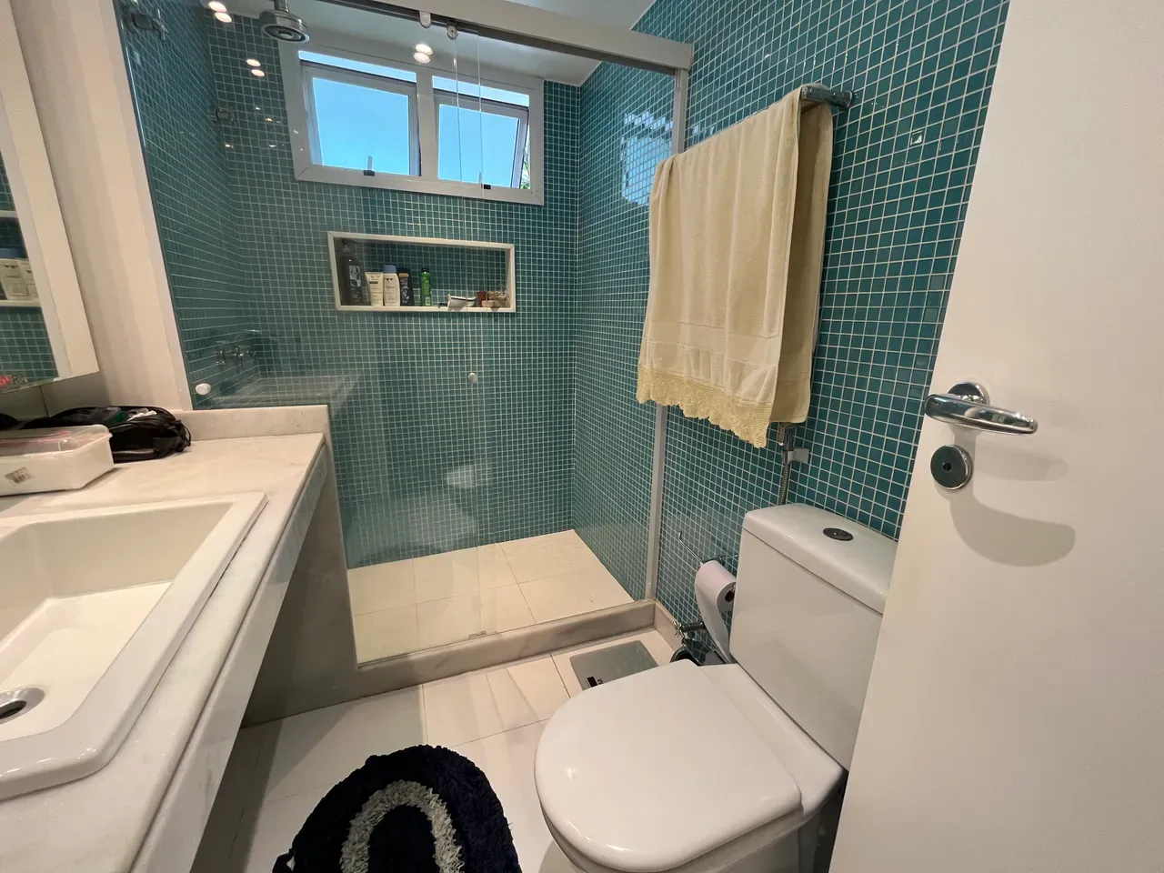 Furnished apartment, 240 m², with a washing machine — photo 30