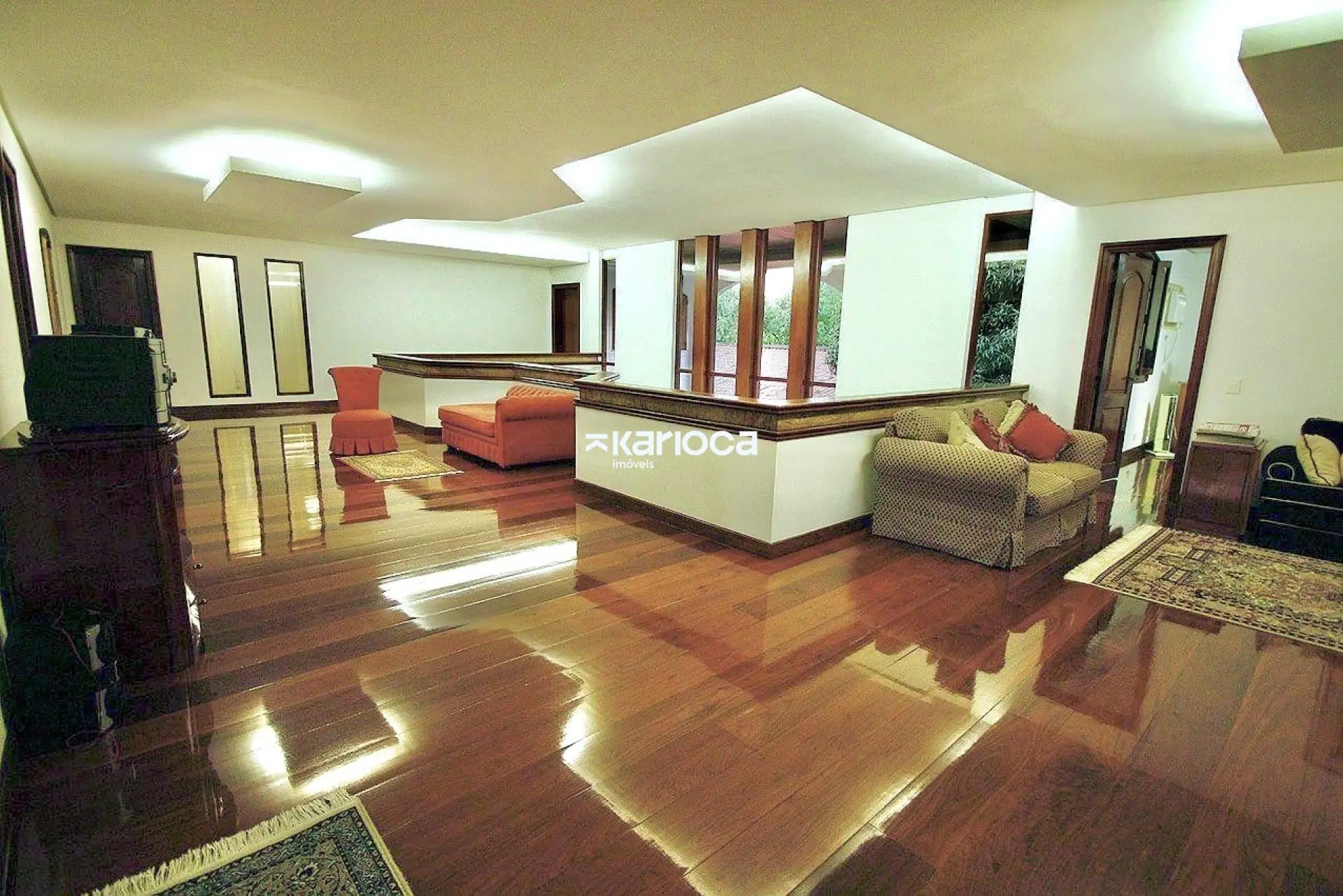6-bedroom apartment with private garden and 8 parking spaces — photo 9