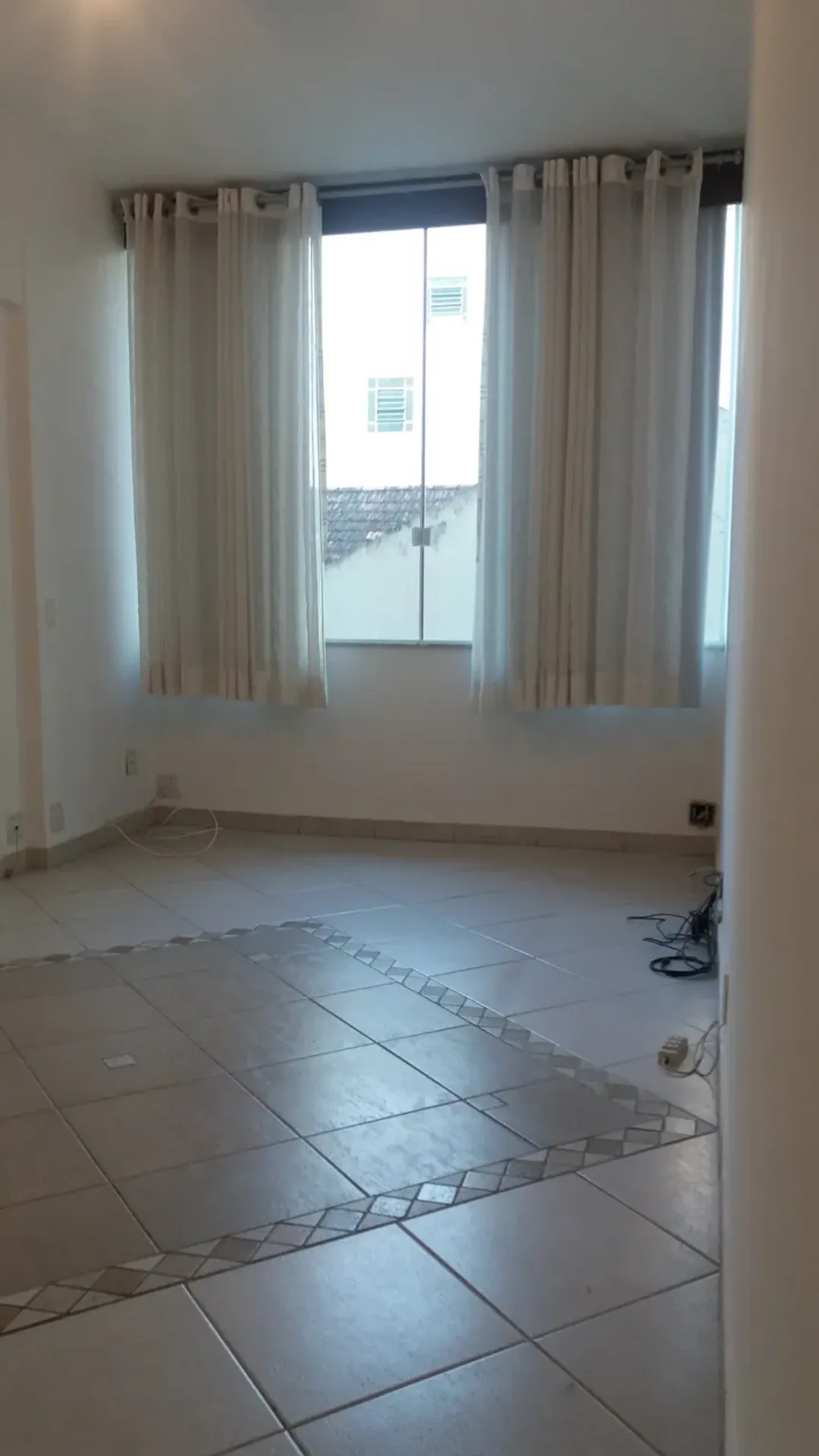 Home office in a 2-bedroom apartment, 80 m² — photo 5
