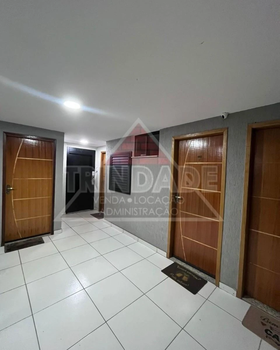One-bedroom apartment with a washing machine — photo 12