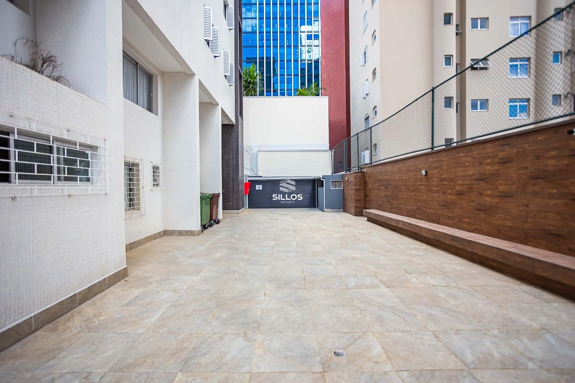 Apartamento de 241 m² con 4 dormitorios y cocina abierta — photo 55