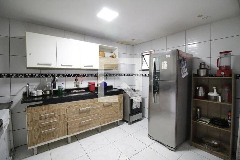Furnished 2-bedroom house with 90 m² and 1 bathroom — photo 6