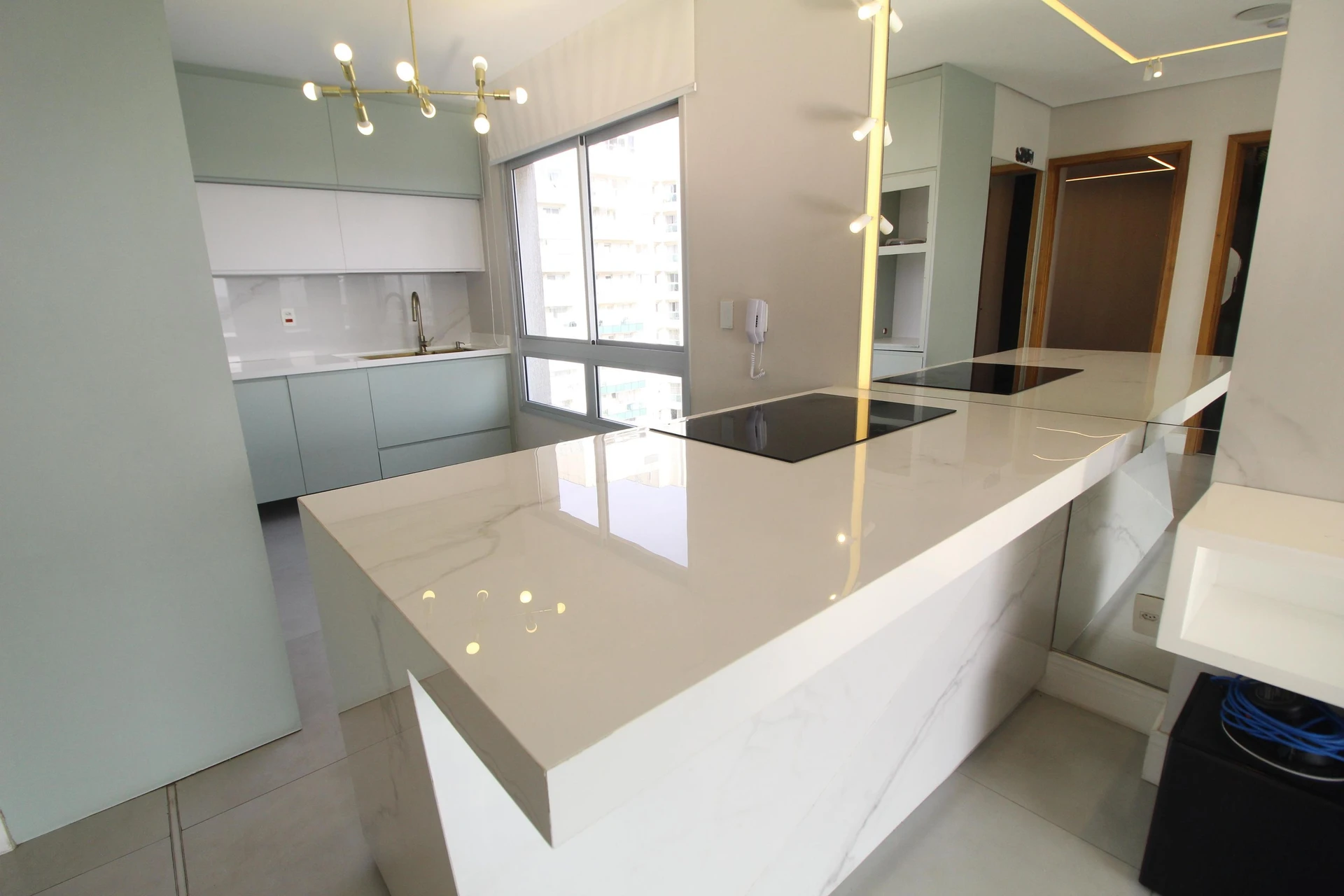 4-bedroom apartment in a building with a sauna — photo 25