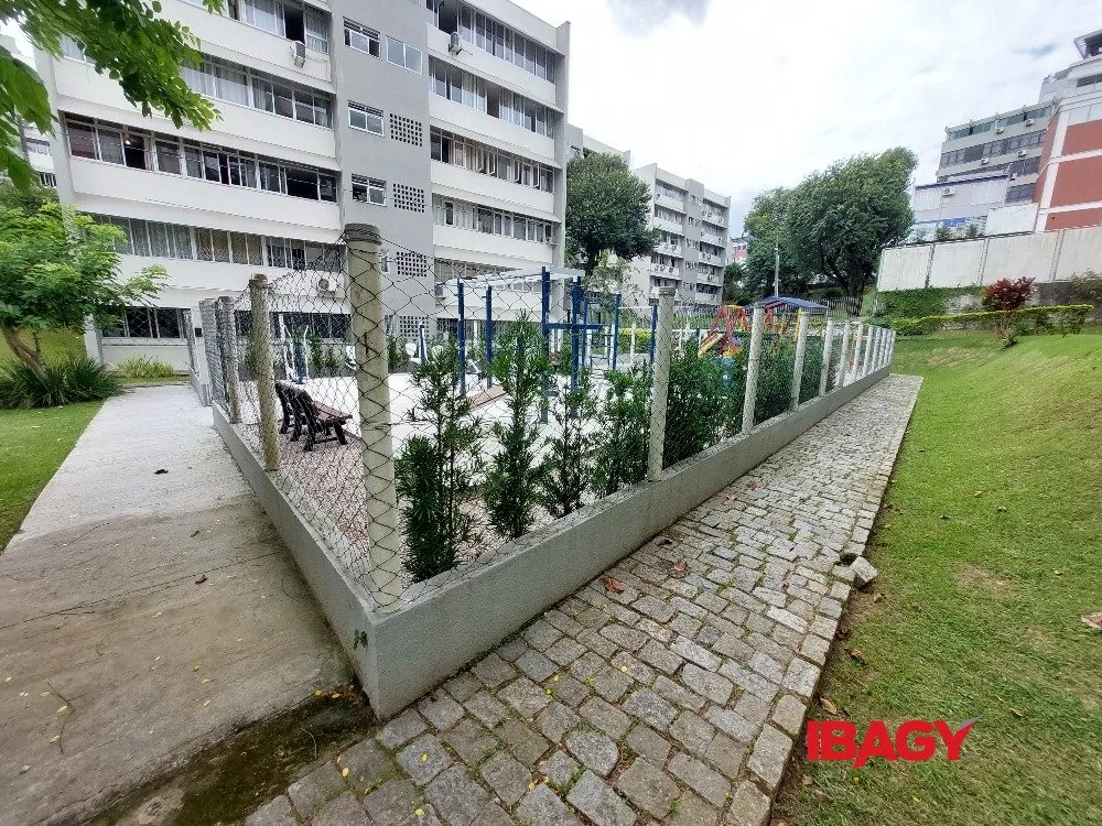 Apartamento de 69 m² con 3 dormitorios y cocina a gas — photo 15