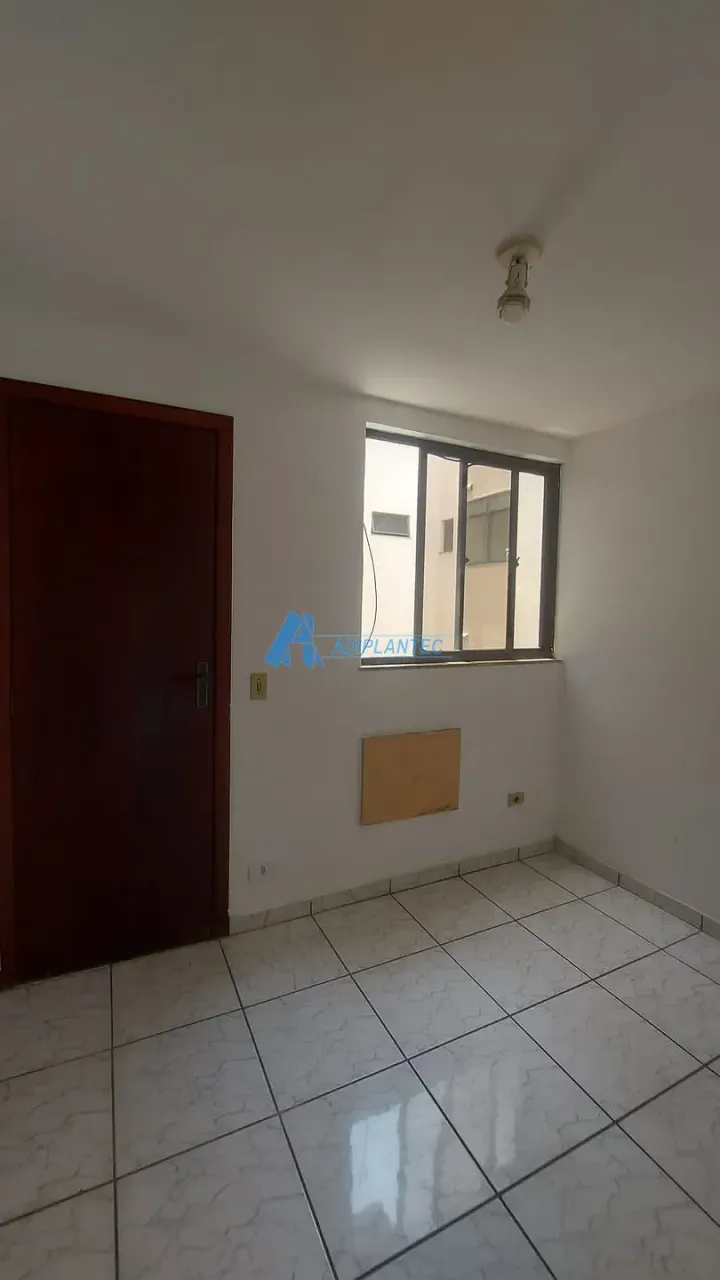 Apartment with 3 bedrooms, 1 bathroom and parking — photo 8