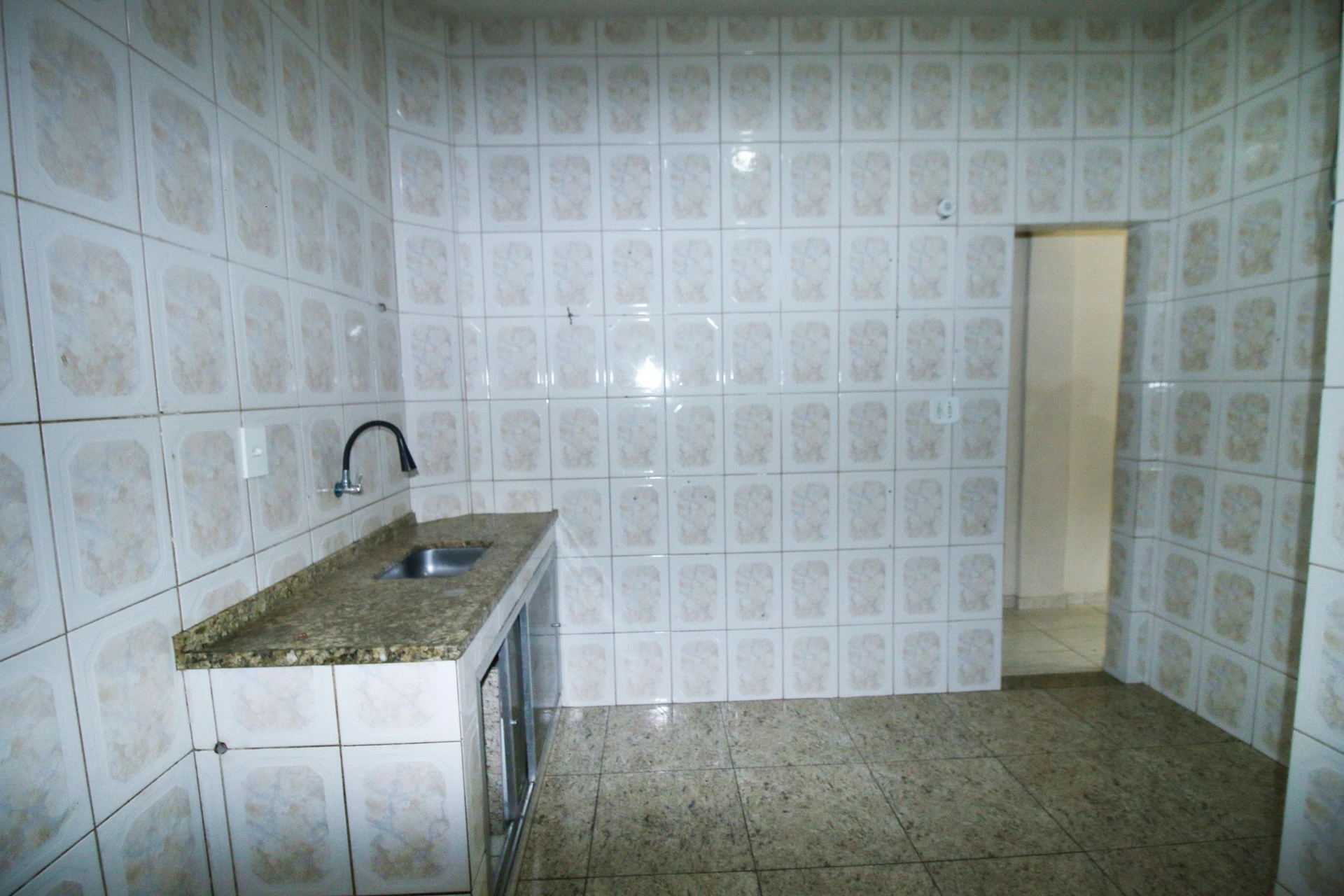 2-bedroom apartment, 70 m² — photo 4