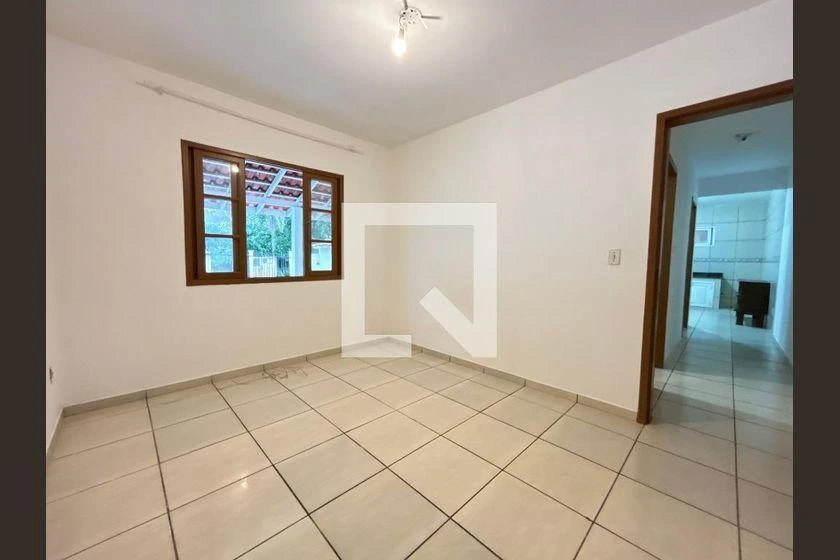 2-bedroom house with a washing machine in Florianópolis — photo 8