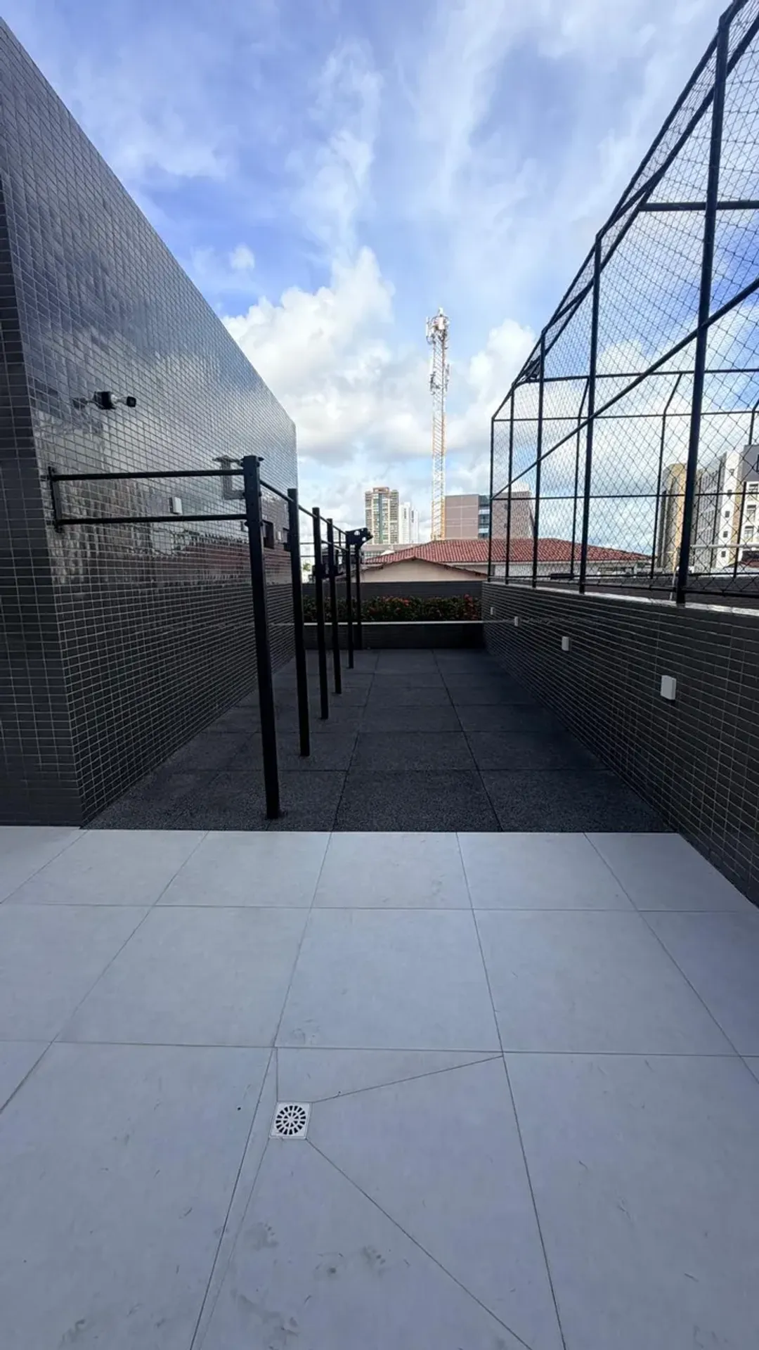 Квартира с 2 спальнями, 60 м² и 1 парковкой — photo 18