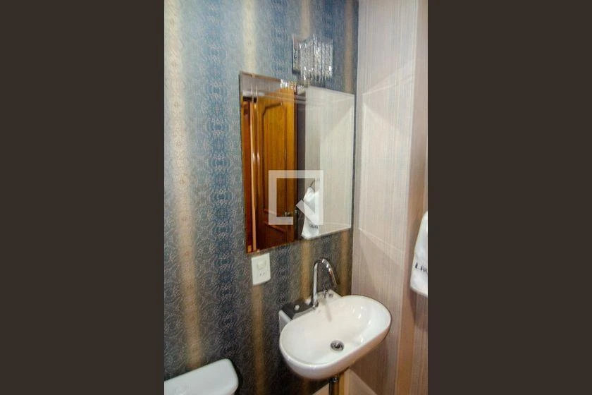 3-bedroom apartment with a walk-in closet in Rio de Janeiro — photo 30
