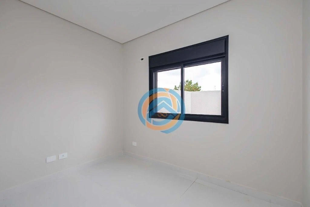 Будинок: 3 спальні, 2 з власною ванною кімнатою, 167 м² — photo 18