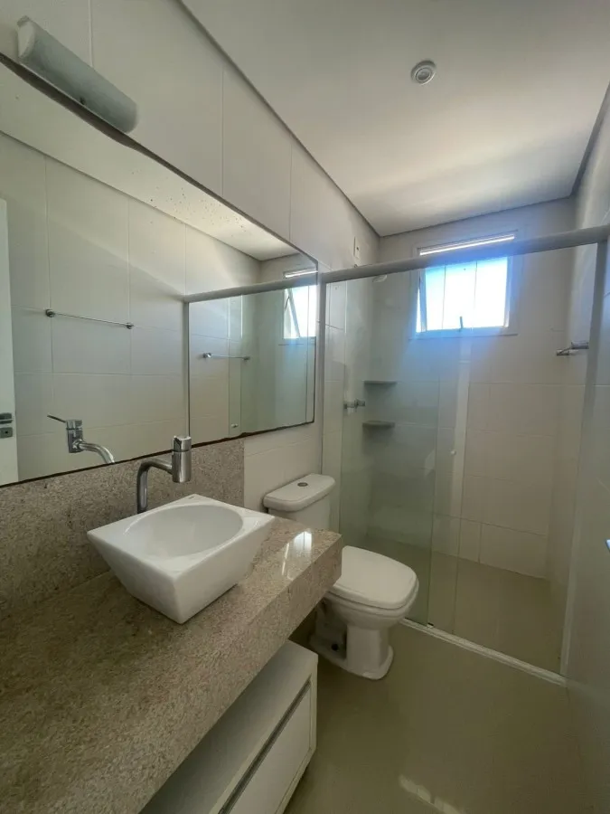 2-bedroom apartment, 1 with its own bathroom, 140 m² — photo 11