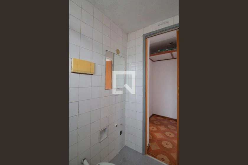 2-bedroom apartment with a gas stove and balcony — photo 17