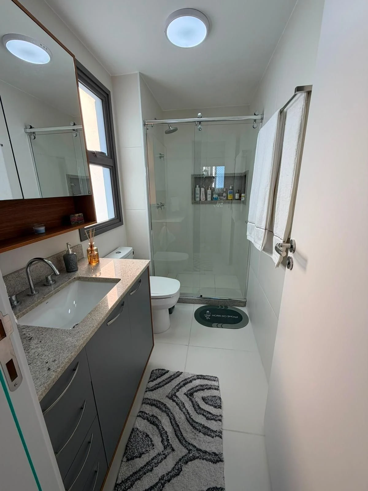 Furnished 3-bedroom apartment with American-style kitchen — photo 5
