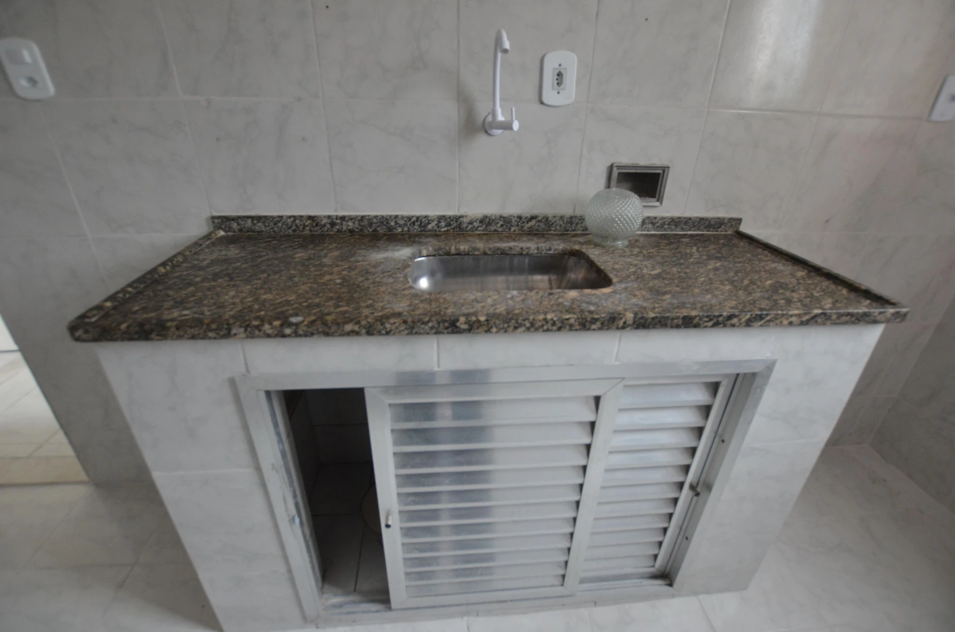 Apartamento de 105 m² e 2 quartos, Marechal Hermes